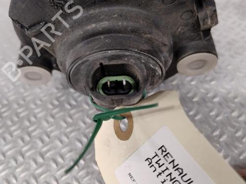 Used Right front fog light RENAULT TWINGO I (C06_) 1.2 16V (C060) (60 hp) 28504766