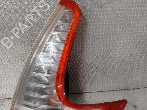 Used Right taillight Right taillight 37275002 37275002