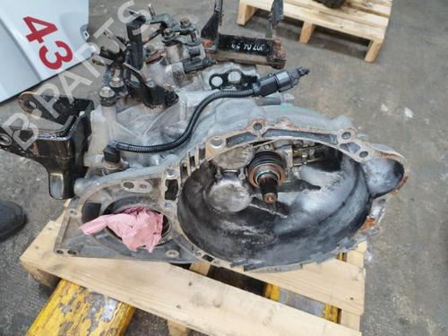 Used Gearbox KIA SPORTAGE II (JE_, KM_) 2.0 CRDi 4WD (140 hp) 24098914