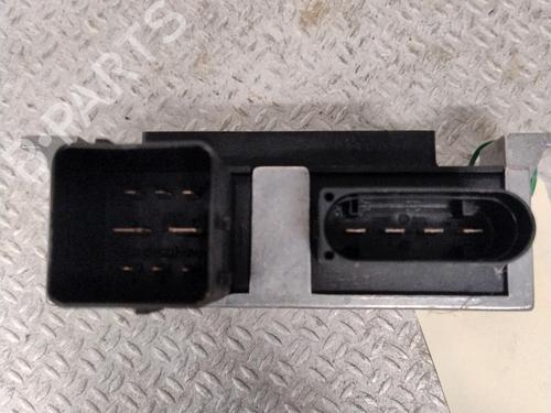 Module électronique RENAULT MASTER III Bus (JV) 2.3 dCi 145 FWD (JV0F, JV0S, JV0T) (146 hp) 25884125