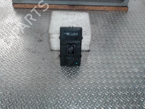 left-front-window-switch-opel-meriva-b-mpv-s10-2010-2011-2012-2013-2014-2015-2016-2017-24072560 main image