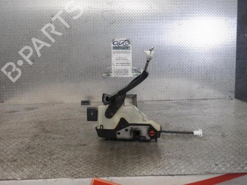 Used Rear right lock PEUGEOT 208 I (CA_, CC_) 1.2 VTI 82 (82 hp) 24085097