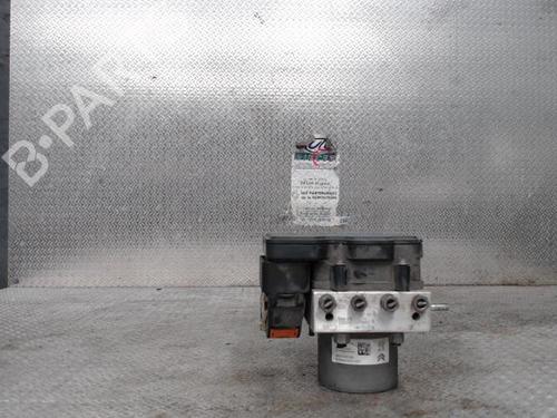 Used ABS pump PEUGEOT 308 II (LB_, LP_, LW_, LH_, L3_) 1.2 THP 110 (110 hp) 30484299