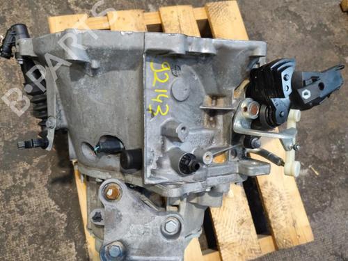 gearbox-peugeot-partner-box-bodympv-k9-2018-40553626 main image