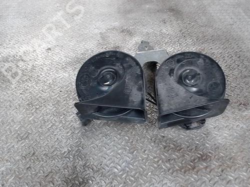 horn-alfa-romeo-mito-955_-2008-2009-2010-2011-2012-2013-2014-2015-2016-2017-2018-24077689 main image