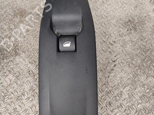 switch-peugeot-2008-i-cu_-2013-33248308 main image