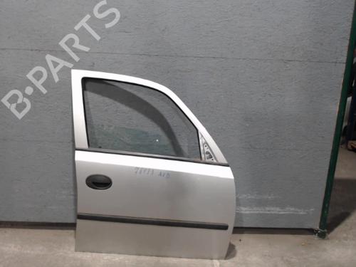 Used Right front door OPEL MERIVA A MPV (X03) 1.6 16V (E75) (100 hp) 24083234