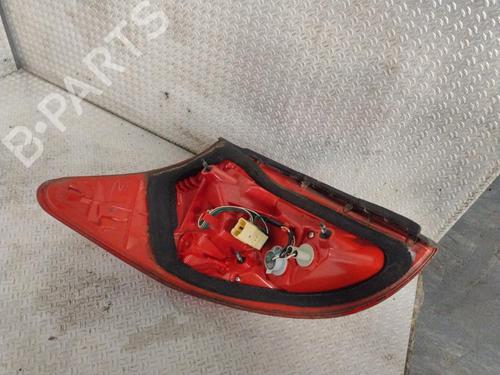 Used Right taillight Right taillight TOYOTA RAV 4 III (_A3_) 2.2 D 4WD (ALA30_, ALA30R) (136 hp) 36462592 36462592
