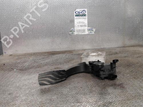 Used Pedal Pedal 24082669 24082669