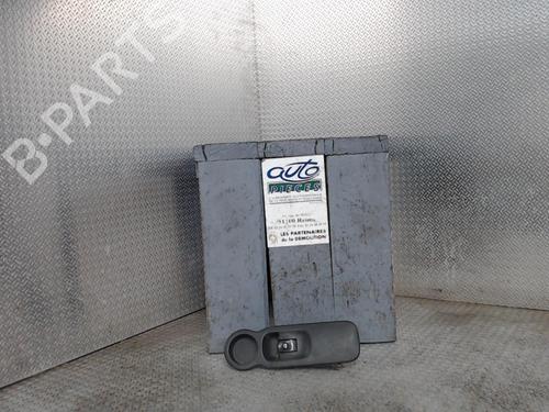 Used Switch RENAULT MODUS / GRAND MODUS (F/JP0_) 1.4 (JP01, JP0J) (98 hp) 24080206