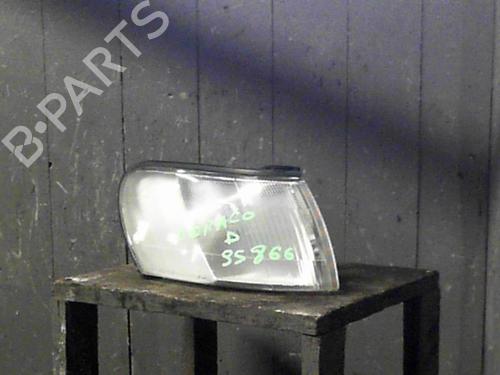 Used Right front indicator Right front indicator TOYOTA COROLLA Compact (_E10_) 1.3 XLI (EE101_, EE101R) (75 hp) 24065332 24065332
