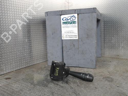 Used Steering column stalk Steering column stalk DACIA SANDERO II TCe 90 (B8M1, B8MA, B8AC) (90 hp) 24078982 24078982