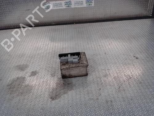 tailgate-handle-renault-clio-v-b7_-2019-37038877 main image
