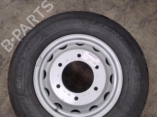 Kit pneu suplente Kit pneu suplente 36819373 36819373