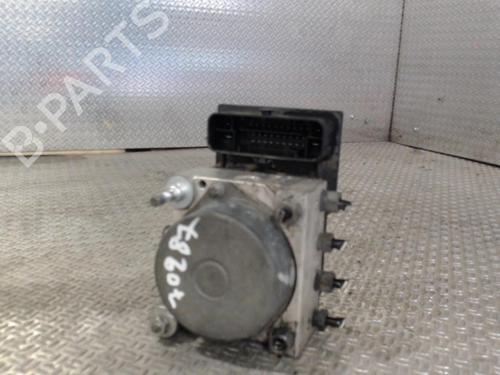 Used ABS pump ABS pump FIAT PANDA (169_) 1.2 (169.AXB11, 169.AXB1A) (60 hp) 30483489 30483489