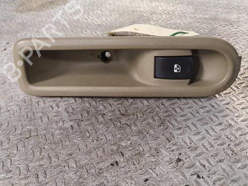 Used Right rear window switch Right rear window switch RENAULT CLIO III (BR0/1, CR0/1) 1.5 dCi (BR17, CR17) (86 hp) 24098453 24098453