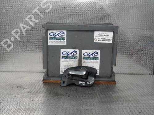 Used Front right interior door handle Front right interior door handle OPEL CORSA C (X01) 1.3 CDTI (F08, F68) (70 hp) 24072468 24072468