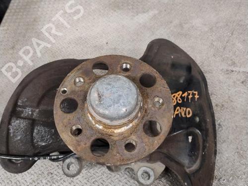 Used Right front steering knuckle Right front steering knuckle MERCEDES-BENZ C-CLASS (W204) C 200 CDI (204.007, 204.006) (136 hp) 33007451 33007451