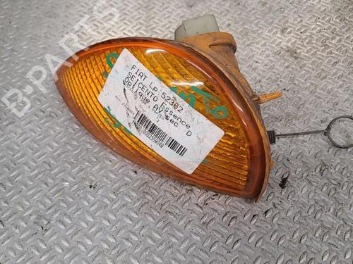 Used Right front indicator FIAT SEICENTO / 600 (187_) 0.9 (187AXA, 187AXA1A) (39 hp) 24062656