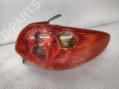 Høyre baklys PEUGEOT 206 Hatchback (2A/C) 1.4 i | BP29379951C35 