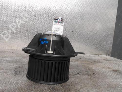 Used Heater blower motor MERCEDES-BENZ B-CLASS Sports Tourer (W245) B 180 CDI (245.207) (109 hp) 24093098