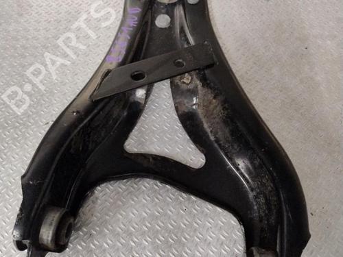 hjre-fortil-brearm-dacia-duster-hm_-2017-33031321 main image