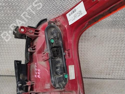 left-taillight-peugeot-5008-0u_-0e_-2009-2010-2011-2012-2013-2014-2015-2016-2017-32354142 main image