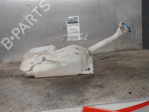 Used Windscreen washer tank NISSAN QASHQAI / QASHQAI +2 I (J10, NJ10, JJ10E) 2.0 dCi All-wheel Drive (150 hp) 24082565
