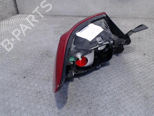 right-taillight-renault-clio-iv-bh_-2012-2013-2014-2015-2016-2017-2018-2019-2020-2021-24063286 main image