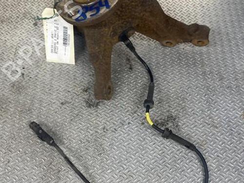 Left front steering knuckle DACIA SANDERO II 1.5 Blue dCi 95 (B8JL) | BP24100720M25