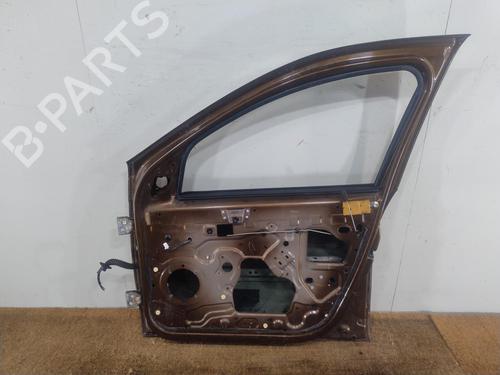 Used Right front door DACIA DUSTER (HS_) 1.5 dCi (86 hp) 30949449