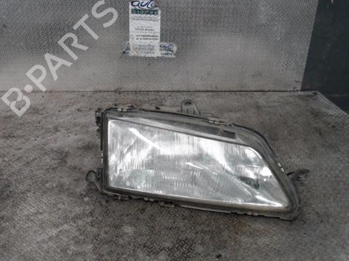 Used Right headlight PEUGEOT 306 Hatchback (7A, 7C, N3, N5) 1.9 D (68 hp) 24086268