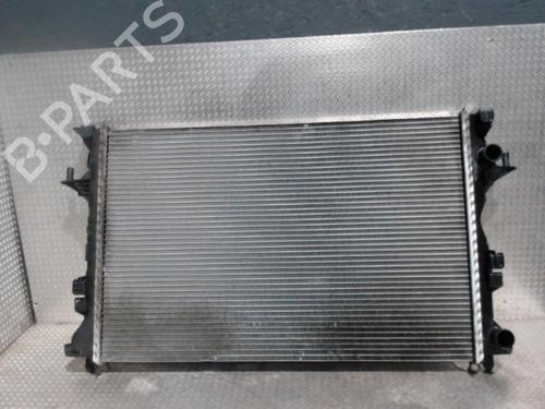 Used Water radiator RENAULT LAGUNA II (BG0/1_) [2001-2007]  24081321