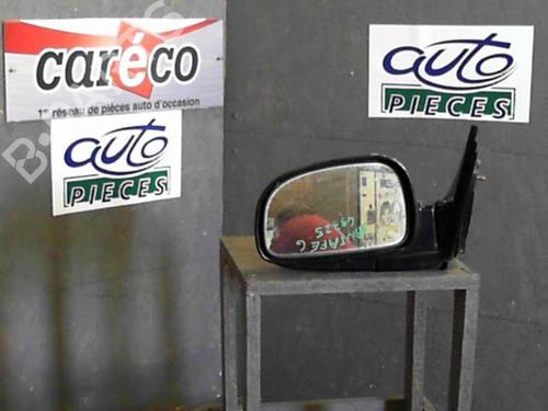 Used Left mirror HYUNDAI SANTA FÉ I (SM) 2.0 CRDi 4x4 (125 hp) 24061658