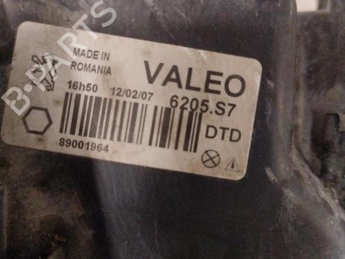 Faro derecho PEUGEOT 206 Hatchback (2A/C) 1.6 16V (109 hp) 29739641