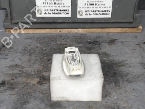 Used Interior roof light Interior roof light RENAULT CAPTUR I (J5_, H5_) 1.5 dCi 90 (J5N4, J5M5, J5MW, J5M6, J5AL, J5AJ) (90 hp) 24070185 24070185