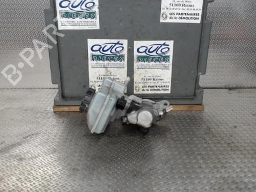 Used Brake master cylinder SEAT LEON SC (5F5) 1.6 TDI (105 hp) 24071072