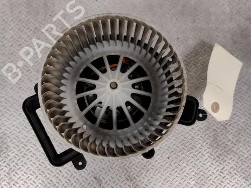 Used Heater blower motor PEUGEOT 5008 (0U_, 0E_) 1.6 HDi (112 hp) 27529997
