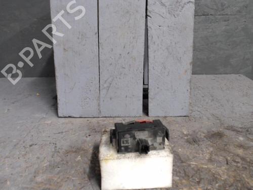 Bouton de warning RENAULT MASTER III Platform/Chassis (EV, HV, UV) [2010-2025]  24070530