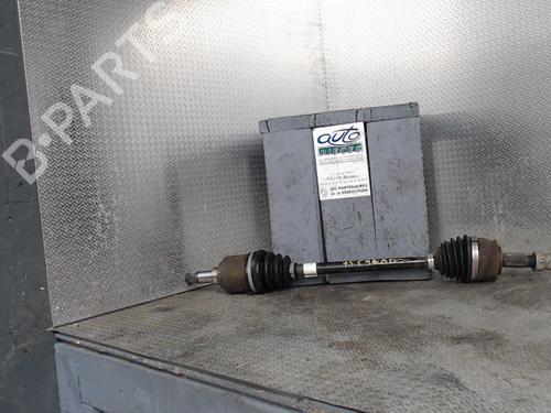 Used Left front driveshaft FIAT GRANDE PUNTO (199_) 1.2 (65 hp) 24079614