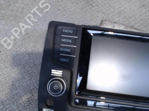 Used Radio VW GOLF VII (5G1, BQ1, BE1, BE2) 1.6 TDI (105 hp) 24098944