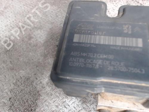 Used ABS pump CITROËN C3 Picasso (SH_) 1.6 HDI 90 (92 hp) 30483838