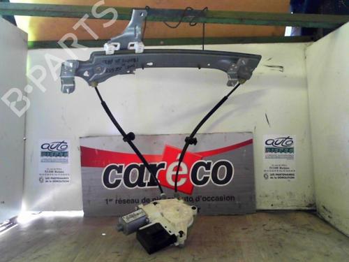 Used Rear right window mechanism Rear right window mechanism RENAULT MEGANE III Hatchback (BZ0/1_, B3_) 1.5 dCi (BZ0C) (90 hp) 24067395 24067395