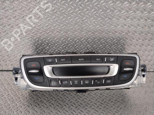 Used Climate control Climate control 38474108 38474108