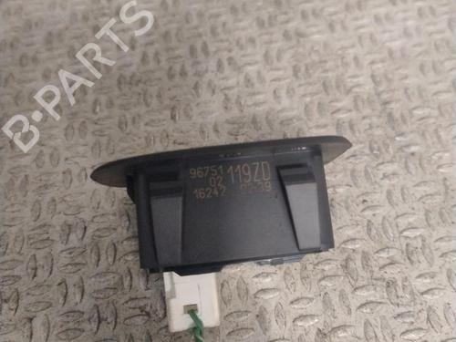 Right rear window switch PEUGEOT 2008 I (CU_) 1.2 THP 110 / PureTech 110 | BP32740199I28 - Image 2