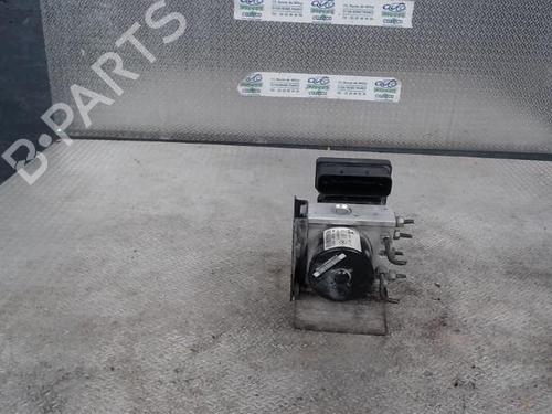 Used ABS pump RENAULT TWINGO II (CN0_) 1.2 16V (CN04, CN0B) (75 hp) 30484350