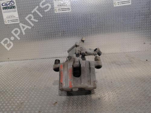 Used Right front brake caliper Right front brake caliper OPEL VECTRA C GTS (Z02) 1.9 CDTI (F68) (100 hp) 24075061 24075061