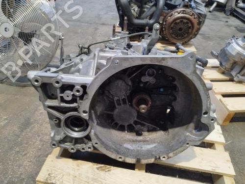 gearbox-mitsubishi-outlander-ii-cw_w-2005-2006-2007-2008-2009-2010-2011-2012-29170530 main image