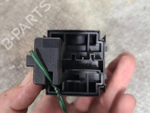 Used Headlight switch Headlight switch RENAULT TWINGO II (CN0_) 1.6 RS (CN0N, CN0R, CN0S) (133 hp) 24099092 24099092
