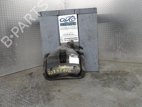 Used Left front brake caliper Left front brake caliper PEUGEOT 308 SW II (LC_, LJ_, LR_, LX_, L4_) 1.6 HDi / BlueHDi 115 (LCBHXM, LCBHXT) (115 hp) 24079452 24079452
